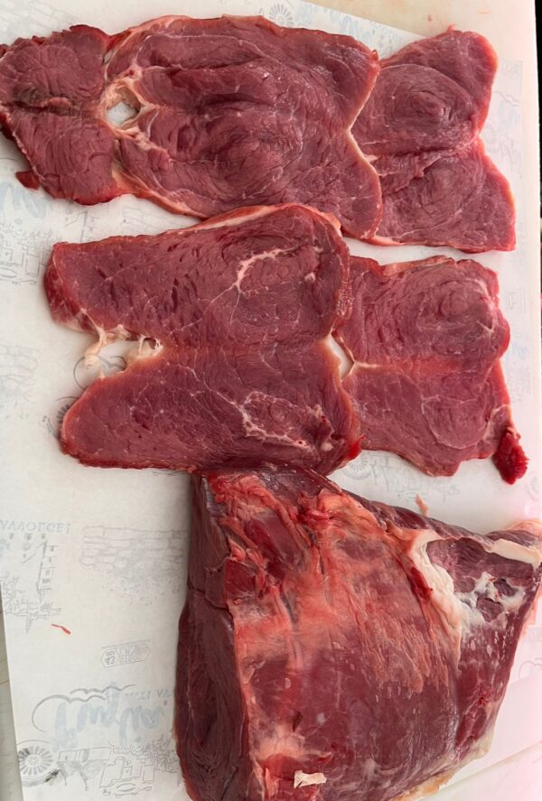 FETTINE DI CAVALLO COSCIA (NOCE, SCAMONE, FESA, GIRELLO)<br>( 1 KG )